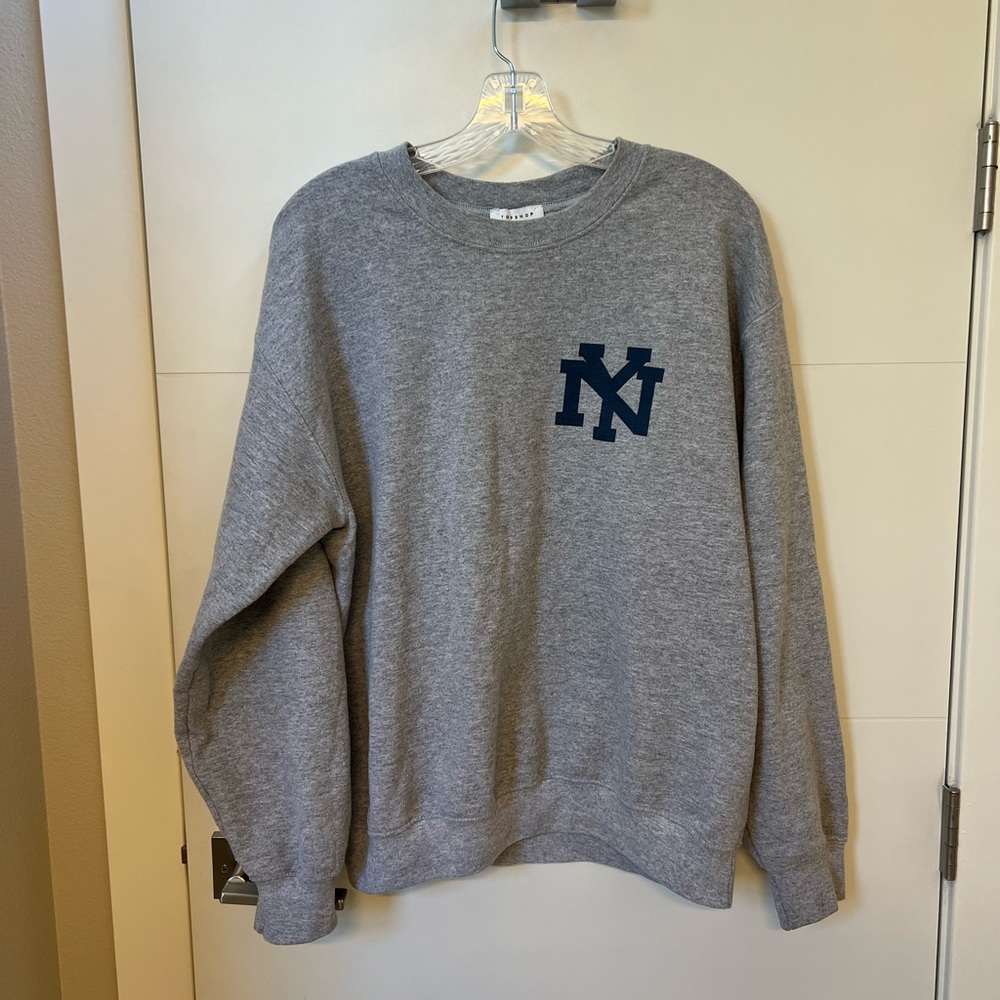 Yankees Topshop Crewneck. Size: US 8-10